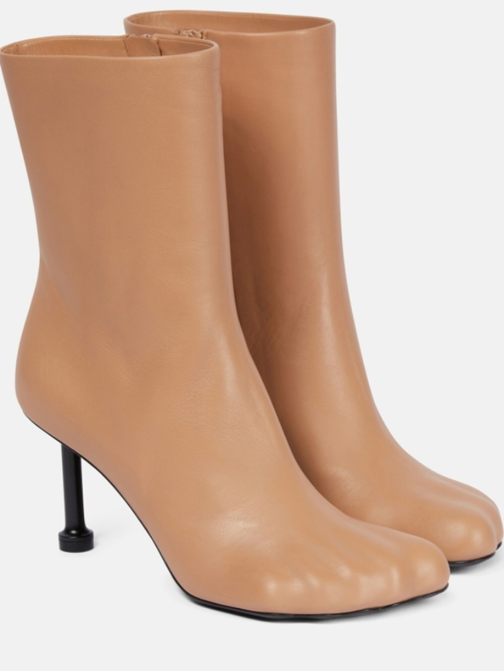 NWT Balenciaga Fetish Beige Leather Ankle Boots EU37/US6-7  $1,690